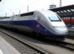 TGV 4401 der SNCF im Ulmer Hbf.am 27.7.2006