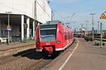 Nachschuss am 12.04.2017 auf 425 139-3  Fremersdorf , als dieser als RB71 (Merzig (Saar) - Homburg (Saar) Hbf) aus dem Völklinger Bahnhof gen Saarbrücken fuhr.