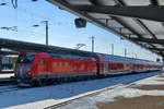 146 110-2 unterwegs als RE2 mit Ziel Osnabrück Hbf, hier im Februar 2021 am Hauptbahnhof  Wanne-Eickel.