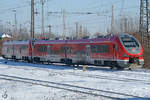 Der Dieseltriebzugverbund 632 104 & 108 ist hier bei der Ausfahrt vom Hauptbahnhof Wanne-Eickel zu sehen. (Februar 2021)