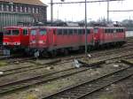 BR 155 131-6 mit 2 140 er als Abstellgruppe in Wanne Eickel Hbf.(14.01.2008)