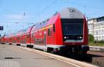 Die RB nach Eisenach fhrt am 13.06.09 in den Bahnhof Weimar ein.