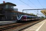 1440 115 (Alstom Coradia Continental) mit Werbung für den  Tag der Niedersachsen 2017  als ENO83566 (RE50) nach Hildesheim Hbf steht im Startbahnhof Wolfsburg Hbf auf Gleis 8 bereit.