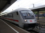 Mit nur ca. 10 Minuten Verspätung kam ein Bpmbdzf 296.3 am 16.05.2016 mit IC 2027 in Würzburg Hbf an und fuhr nach kurzem Aufenthalt weiter nach Passau, der Endstation des Zuges.