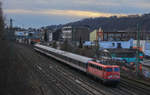 Am 14.01.2021 zog 115 459 die RB48 nach Wuppertal-Oberbarmen durch Wuppertal-Barmen.