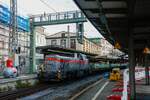 KAF 4120 001-7 mit Schotterzug in Wuppertal Hbf, November 2023.