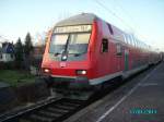 RB von Dresden Hbf nach Zwickau (Sachs) Hbf in Zwickau Plbitz mit etwas falsch angebrachten Scheibenwischer Schublok ist 143 875-3.