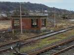 In Aachen West wurde im Zuge der Flchenfreilegung auch dieses Wiegehuschen mit der Gleiswaage wieder freigelegt. Auch diese Anlage wird bald abgerissen um dem Campus der Rwth Aachen Platz zu machen. (18.02.2012)