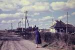 Bahnübergang ca. 1965 in Altentreptow in Mecklenburg oder (Bezirk Neubrandenburg). Es gibt viel zu entdecken.
(Läutewerk, Andreaskreuz.....) viel Spass beim betrachten.