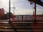 Blick von der Hohenzollernbrcke in Kln auf den Rhein aus dem EC 23 nach Wien-Westbahnhof.