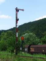 Vor- und Hauptsignal am 24.05.2008 in Herdorf (aus Richtung Neunkirchen-Struthütten) an den KBS 462 (Hellertalbahn) Betzdorf-Dillenburg.