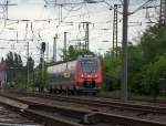 KM 01.4  in Radebeul Zitzschewig , es passiert gerade 442 814  als RE Saxonia aus Leipzig kommend.  18.05.2013  14:19 Uhr