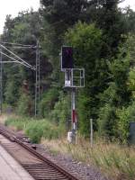 Ein Lichtsignal steht am 24.08.13 in Frankfurt am Main Stadion