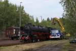 01 1075 wird gerade mit Kohle beladen im Osnabrcker Bahnbetriebswerk am 19.09.2010 beim Fest 175 Jahre Deutsche Eisenbahn und 125 Jahre Bahnbetriebswerk Osnabrck