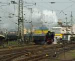 01 1066 erreicht mit dem Dampfsonderzug DPE13290 aus Trier den Koblenzer Hbf.