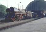 01 0521-3 mit dem Orient Express 1981 in Gera,DDR  (Archiv P.Walter)