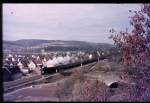 Interzonenzug 199 fhrt aus Bebra aus im Jahr 1969 im Vordergrund noch gerade erkennbar die Umgehungsstrecke zum Gterbahnhof Bebra