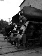 01 519 und 50 245 im  Bw  Rottweil 25.6.11.