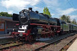 Dampflokomotive 001 150-2 mit einem Sonderzug am 30.04.2017 in Essen.