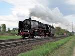 Historische Eisenbahn Frankfurt am Main 01 118 auf dem Heimweg von Meiningen am 27.04.17 in Maintal Ost