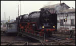 012137 auf der Drehscheibe des BW Arnstadt am 6.5.1993.