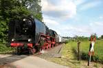 Historische Eisenbahn Frankfurt 01 118 am 21.05.18 kurz vor Königstein im Taunus mit einen Sonderzug