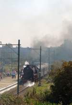 SSN 01 1075 mit Sonderzug bei Abfahrt von Zandvoort 30-08-2008