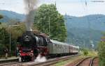 01 1066 der UEF mit dem DPE 88341 (Offenburg-Hausach) bei der Abfahrt Haslach 12.7.09