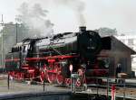 Verein Pacific 01 202 - Dampflok 01 202 vor der Drehscheibe im Bahnhof Lyss am 21.08.2010