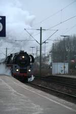 01519 bei der Durchfahrt in Korwestheim Pbf