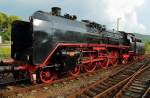 Lokportrait von 01 118 der HEF, aufgenommen am Nachmittag des 06.09.2014, während einer Rangierfahrt mit Sonderzug im Bahnhof Meiningen.