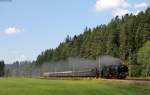 01 2066-7 und 01 1066 mit dem DPE 20858 (Offenburg – Rottweil) bei Unterkirnach 7.8.15