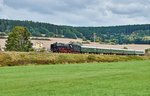 01 2066-7 eilt am 16.09.16 mit einen Sonderzug in Richtung Eisenach gesehen bei Wasungen.