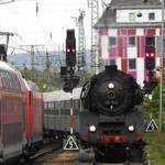 DAMPFLOK 03-1010 AUF SONDERFAHRT(EF TREYSA)IN KOBLENZ AM 22.4.2017  GANZ aktuell-die heutige Sonderfahrt der Eisenbahnfreunde TREYSA führte auf der  romantischen Siegstrecke