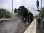 Eine Br 03 im Bahnhof Ludwigsfelde.Aufgenommen am 29.5.2006.