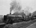 19.06.1982: Dresden-Hauptbahnhof, Sonderzugfahrt mit den Lokomotiven DR 03 001 und 01 037 