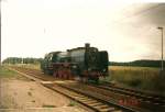 Die 03 001 dampft am 31.08.1996 durch Teschenhagen.An diesen Tag hatte ich auf der Blockstelle Dienst und wute daher auch die Durchfahrtszeit und konnte mich auch mit meiner Kamera in Position