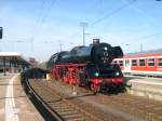 03 1010 steht am 24.09.2011 abfahrtbereit in Nrnberg Hbf Richtung Frth Hbf.