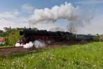 Im Rahmen des BW-Festes am 05. und 06. Mai 2012 verlt 03 2155-4 den Bahnhof Nossen zu Ihrer Fahrt rund um Nossen.(am 05.05.12) Im Hintergrund Schlo Nossen.