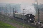 Sonderzug mit 03 1010 von Leipzig ber Halle/Saale und Quedlinburg nach Wernigerode, auf der Neubaustrecke zwischen Leipzig/Messe und Flughafen Leipzig/Halle.