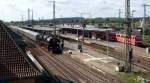 Sonderzug nach Norddeich mit 03 1010 am 09.06.2012 im Bahnhof Rheine.