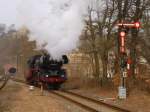 03 2155-4 war am 31.03.13 mit einer Osterfahrt unterwegs, von Nossen nach Greiz. Hier zusehen beim umsetzen in Greiz.