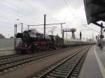 WFL 03 2155-4 mit dem DbZ 91421 von Weimar nach Meiningen, am 13.04.2013 bei der Einfahrt in Erfurt Hbf.