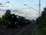 03 1010 fuhr zu spter Stund des 14.09.13 mit ihrem Sonderzug aus Dresden durch Dresden Stetzsch . Nicht grade die besten Bedingungen frs Foto dennoch ganz okay.
