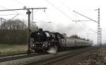 Am 15.03.2014 war 031010 mit einem Sonderzug von  Nostalgiereisen  nach Emden unterwegs. Das Signal im ehemaligen Bahnhof Velpe bei Westerkappeln zeigte bei der Durchfahrt  Freie Fahrt  in Richtung Rheine.