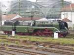 BR 18 201 am 03.10.2009 im Leipziger Hauptbahnhof