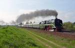 Nachdem 18 201 ihren Sonderzug von Dresden am Vormittag des 12.04.14 nach Leipzig brachte fuhr sie am Nachmittag mit selbigen zurück nach Dresden.