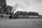 Wie zu alten Zeiten: Die bayrische S3/6 zwischen Landshut und Oberneuhausen am 16.10.2011