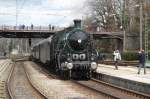  95 Jahre und kein bisschen mde  Einfahrt eines Dampfsonderzuges mit einer Dampfloklegende,der bayerischen S 3/6  18 478(Maffei 1918)in Lindau Hbf.13.04.13    