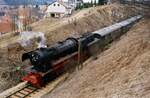 Dampflok 23 058 bei einer Sonderfahrt auf der Hohenzollerischen Landesbahn, 06.04.1985